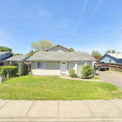 281 Arnwood St, Medford, OR 97501