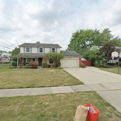 28275 Shenandoah St, Southfield, MI 48076