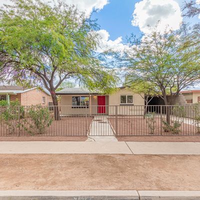 2828 E 20 Th St, Tucson, AZ 85716