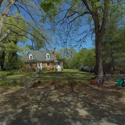 2832 Sherbourne Rd, North Chesterfield, VA 23237