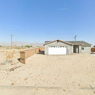 2877 Gram Dr, Thermal, CA 92274