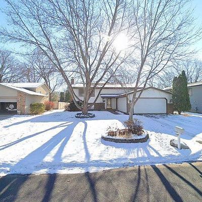 2901 83 Rd Ln N, Minneapolis, MN 55444