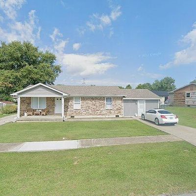 2905 Republic Ave, Radcliff, KY 40160