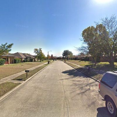 2918 E Pepperidge Dr, Lancaster, TX 75134