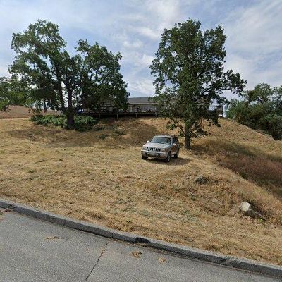 29750 Alejandro Ct, Tehachapi, CA 93561