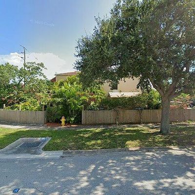 299 Chandler St, Cape Canaveral, FL 32920