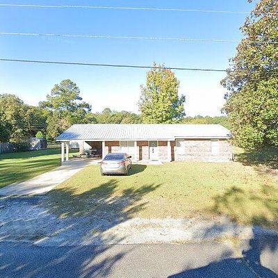 30 Libby Ave, Hazlehurst, GA 31539