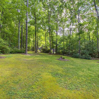 30 Sedgewood Rd, Chapel Hill, NC 27514