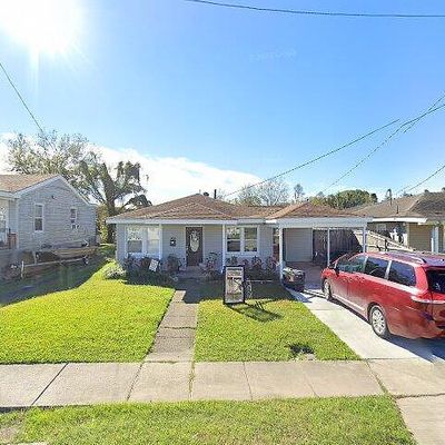 3028 Hero Dr, Gretna, LA 70053