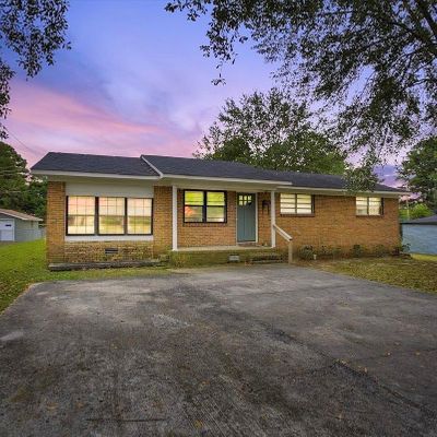 304 Sunset St Sw, Hartselle, AL 35640