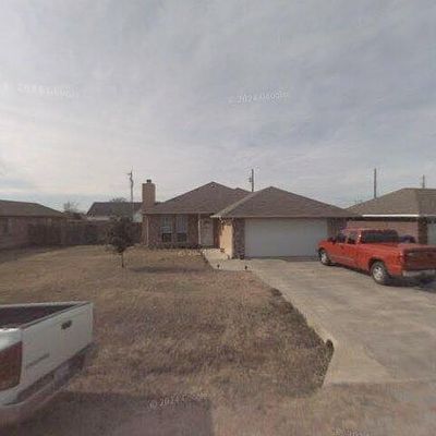 305 Windjammer Rd, Gun Barrel City, TX 75156