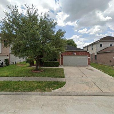 306 Remington Green Ct, Houston, TX 77073