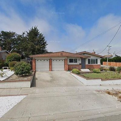 3061 Vaughn Ave, Marina, CA 93933