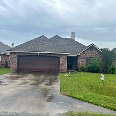 307 Saint Matthias Dr, Carencro, LA 70520