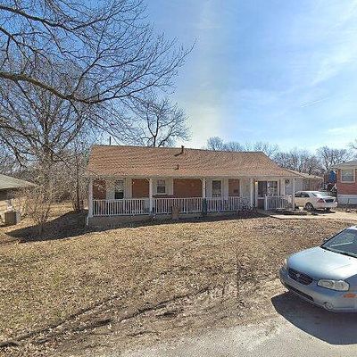 2523 S Overton Ave, Independence, MO 64052