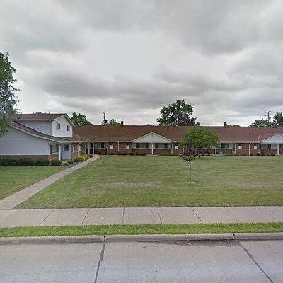 25400 Country Club Blvd #12, North Olmsted, OH 44070