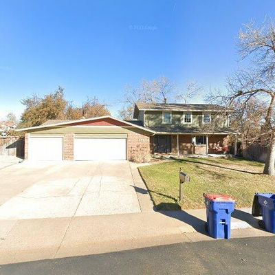 2562 S Holland St, Lakewood, CO 80227