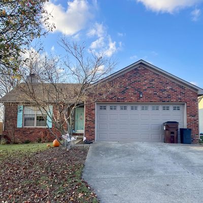 261 Applegrove Dr, Nicholasville, KY 40356