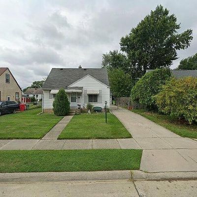 26243 Pattow St, Roseville, MI 48066