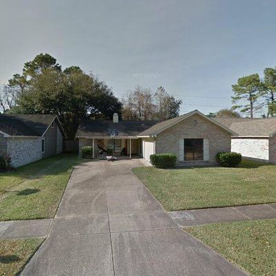 2638 Lark Ln, Humble, TX 77396