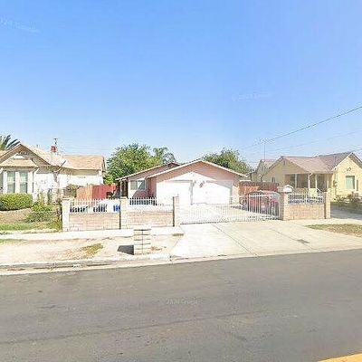 2675 12 Th St, Riverside, CA 92507