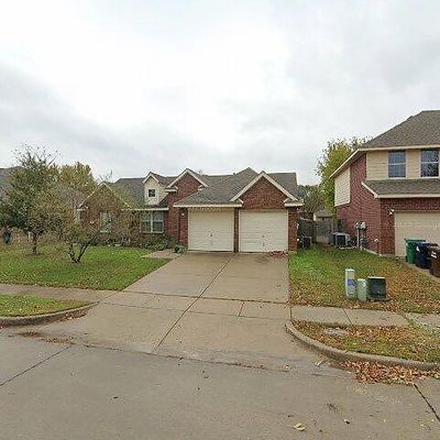 2704 Clubhouse Dr, Denton, TX 76210