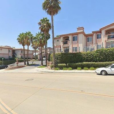 2707 Lake Pointe Dr #201, Spring Valley, CA 91977