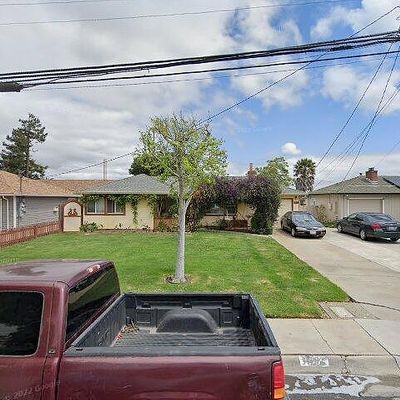 275 Chaparral St, Salinas, CA 93906