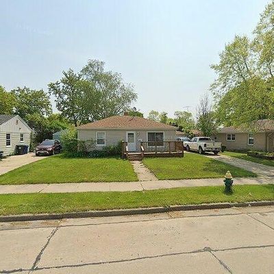 3431 Charles St, Racine, WI 53402