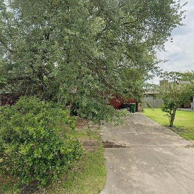 3439 Rockrill Dr, Houston, TX 77045