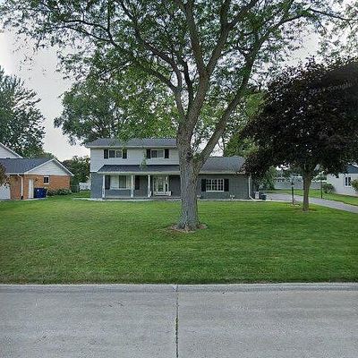 350 Stoneham Rd, Saginaw, MI 48638