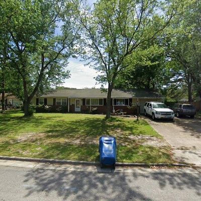 3541 Club House Rd, Virginia Beach, VA 23452