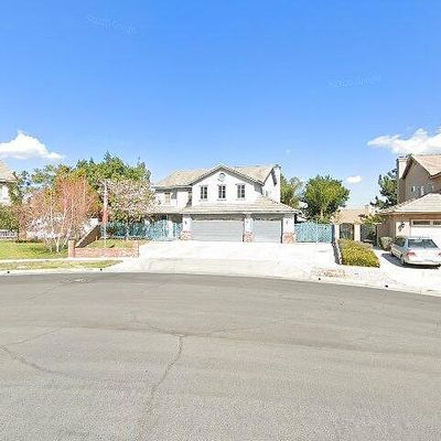 3592 Grovedale St, Corona, CA 92881