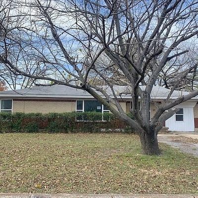 3609 Reeves St, North Richland Hills, TX 76117