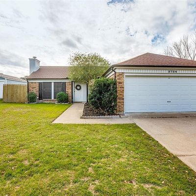 3724 Lightland Rd, Fort Worth, TX 76137