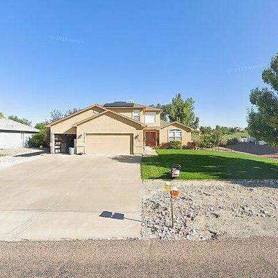 375 W Palmer Lake Dr, Pueblo, CO 81007