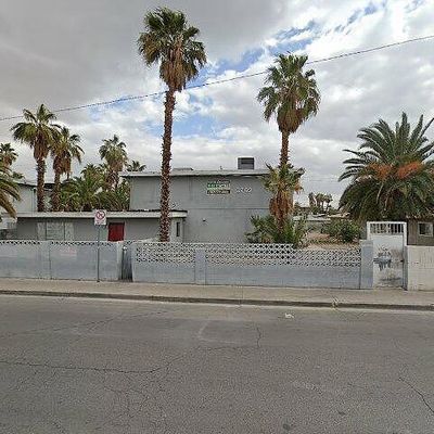 3792 Palos Verdes St, Las Vegas, NV 89119