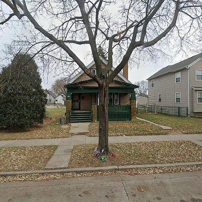 3820 N Vel R Phillips Ave, Milwaukee, WI 53212