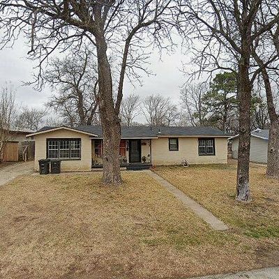3829 Orchard St, Forest Hill, TX 76119