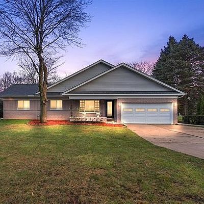 38766 Moravian Dr, Clinton Township, MI 48036