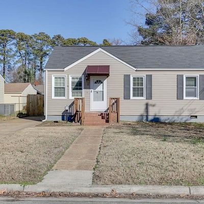 316 Maney Dr, Newport News, VA 23605