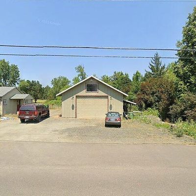 31677 Gowdyville Rd, Cottage Grove, OR 97424