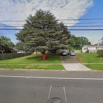 320 Newtown Rd, Warminster, PA 18974