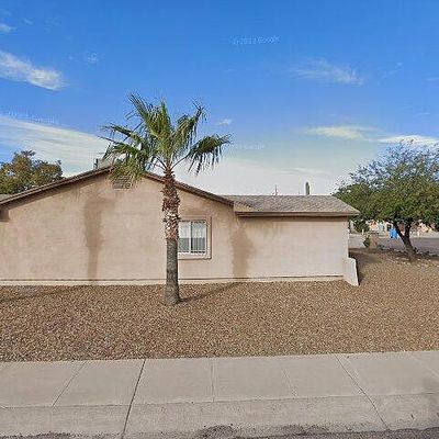 3228 E Nisbet Rd, Phoenix, AZ 85032