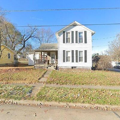 323 Hall St, Orrville, OH 44667