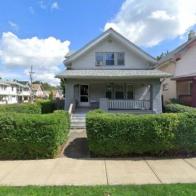 3237 W 82 Nd St, Cleveland, OH 44102