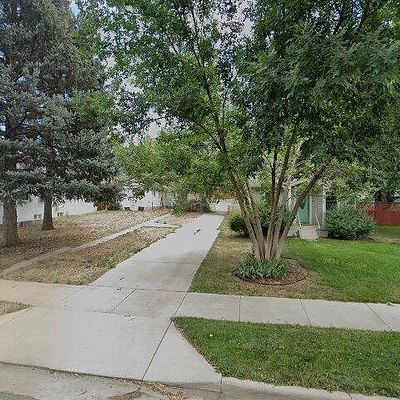 3240 S Pearl St, Englewood, CO 80113