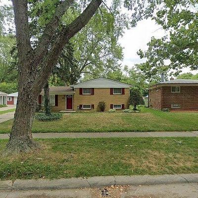 32628 Winona St, Westland, MI 48185