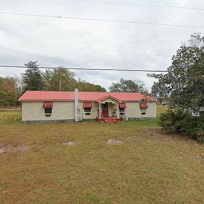 327 Harveytown Rd, Pembroke, GA 31321