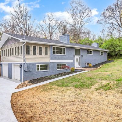 327 Sevenoaks Trl, Knoxville, TN 37922